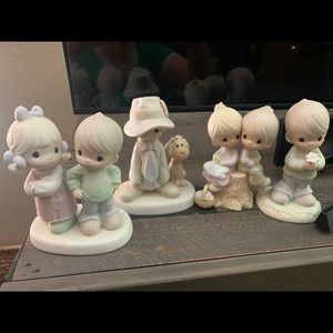 Precious Moments Figurines